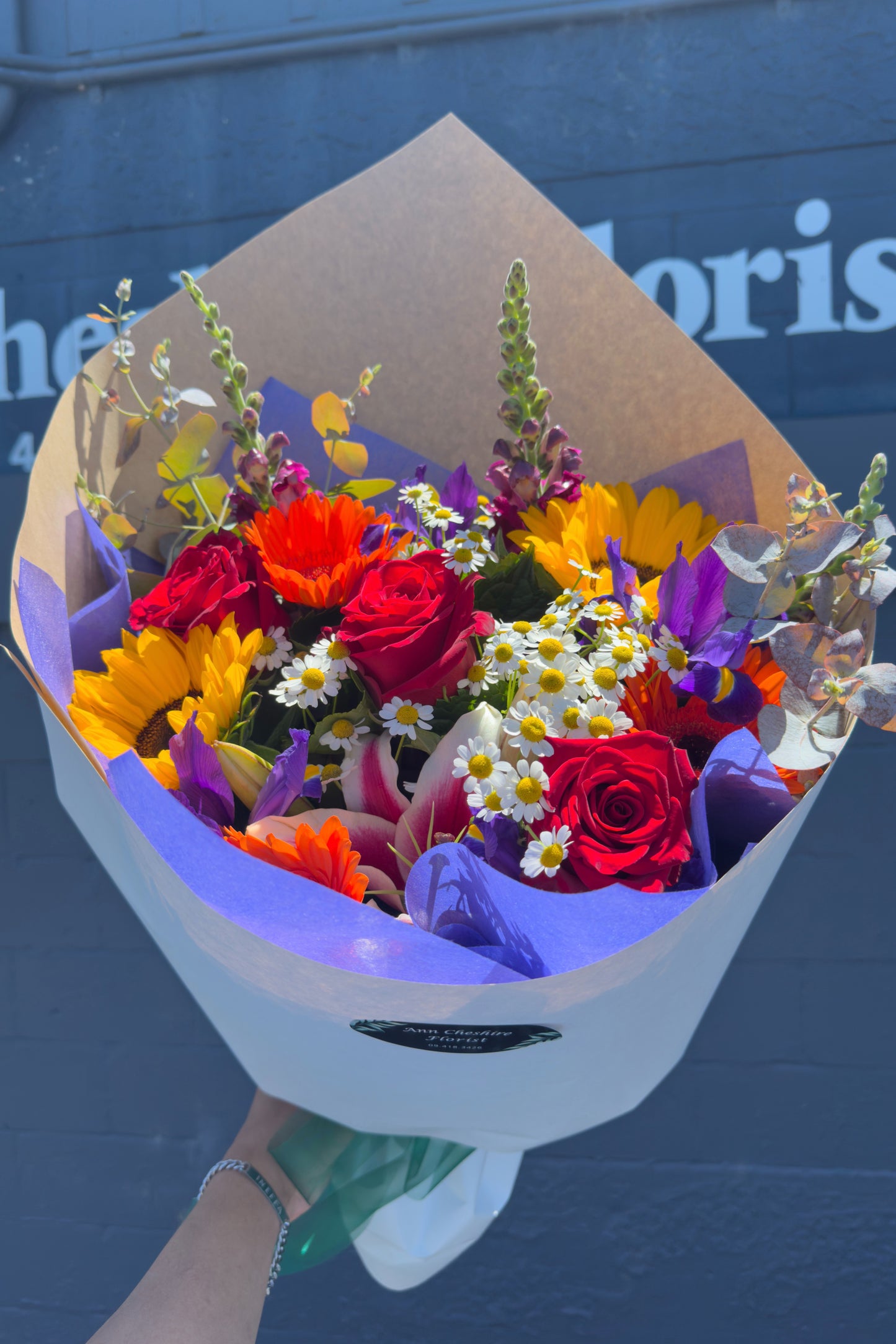 Bright Bouquet Front View