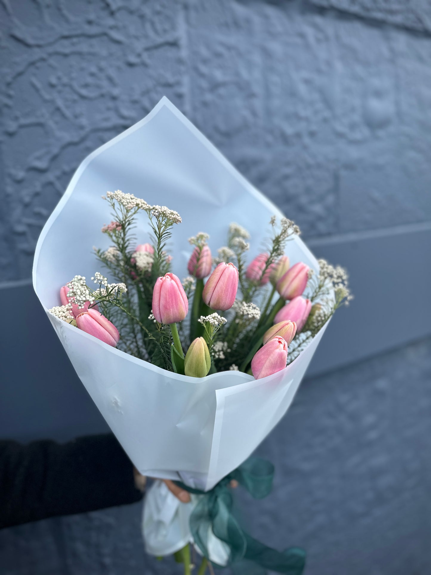 Tulip bouquet - Side View