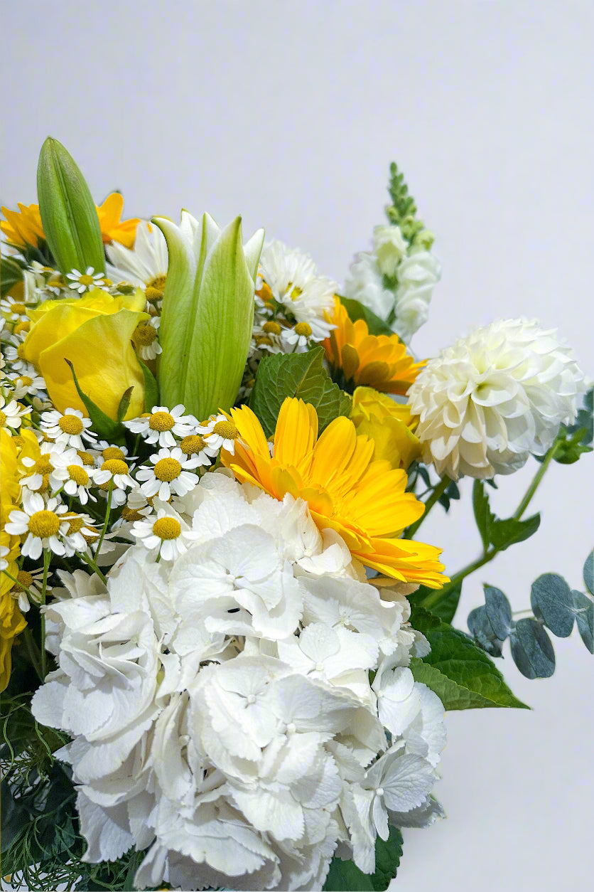 yellow bouquet close up